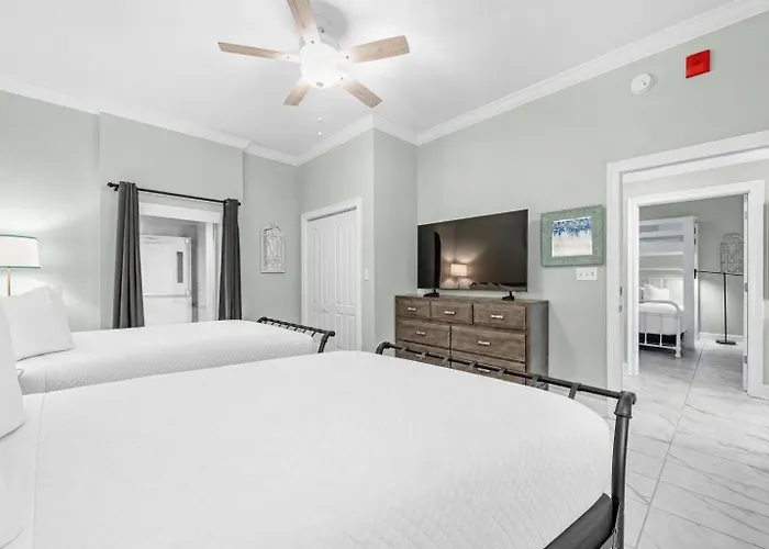 Phoenix Gulf Towers 2207 Apartment *
